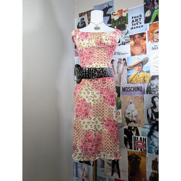 La bella Dresses & Skirts - Floral Y2K Whimsy Dress